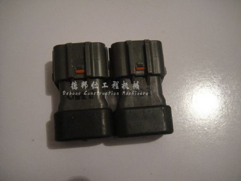 點(diǎn)擊查看詳細(xì)信息<br>標(biāo)題：PC200-7 閱讀次數(shù)：895