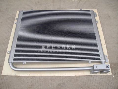 點擊查看詳細信息<br>標題：PC220-7油散 閱讀次數(shù)：1703